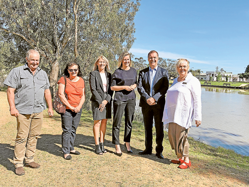 PROTECTION AGAINST FLOODS… Numurkah Flood Action Group members, Peter Sprunt and Kerry Cursons, Liberal Candidate for Shepparton, Cheryl Hammer, Shadow Minister for Water, Steph Ryan, Nationals Candidate for Shepparton, Peter Schwarz and Moira Shire Councillor, Marie Martin. Photo: Supplied.