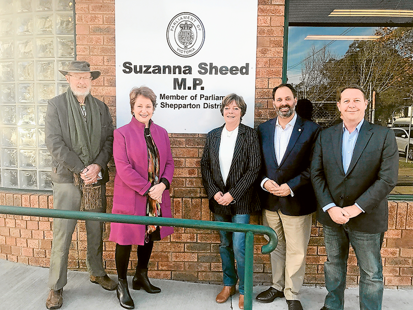 Addressing connectivity issues… From left, Katandra West resident, Dr David Woodhouse, Independent Member for Shepparton District, Suzanna Sheed, Katandra West resident, Leanne Ireland, Minister for Innovation and the Digital Economy, Philip Dalidakis and Member for Northern Victoria, Mark Gepp. Photo: Supplied.