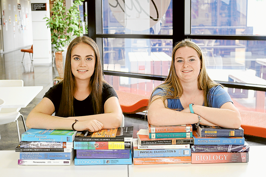 STUDENTS EAGER TO START… From left, Wanganui Park Secondary College VCE graduate, Vice Chancellors Access Scholarship recipient and 2019 bachelor of business (accounting) student at La Trobe University, Alannah Patafio and Mooroopna Secondary College VCE graduate, Vice Chancellors Access Scholarship recipient and 2019 bachelor of educational studies student at La Trobe University, Courtney Taylor are two of the new intake of students at La Trobe University’s Shepparton Campus. Photo: Supplied.