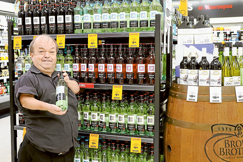 EXCEPTIONAL AND EXPERT SERVICE THIS EASTER… Geoff Thompson has been serving the locals of Mooroopna for over 40 years and is proud to show off Cellarbrations great Easter catalogue. Photo: Katelyn Morse. 