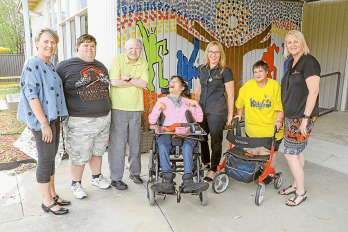 ADV---Connect-GV HOPES FOR NEW FACILITY … From left, ConnectGV individual support co-ordinator, Melissa Elliott, participants, Isaiah Briggs, Brendon Showell, Sarah Nikkelson, ConnectGV CEO, Carolynne Young, participant, Julie-Anne Watt and ConnectGV manager future directions, Treena Best are pining for a new building. Photo: Katelyn Morse.