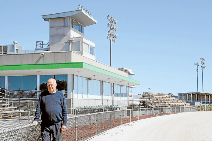 ADV---Shepparton-Harness-Racing FESTIVE FAMILY NIGHT… Shepparton Harness Racing general manager, Ian McDonald is welcoming everyone to come along to the Christmas event with free kids entertainment. Photo: Katelyn Morse.