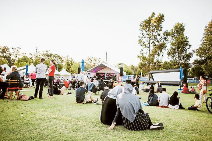 ADV---Shepparton-Festival COMMUNITY, CULTURE, ENTERTAINMENT…Thousands of local residents came together to celebrate the creativity of our diverse region with the launch of Shepparton Festival over the weekend with Friday night’s Shepparton Short Film Festival and Saturday’s Converge on the Goulburn proving to be a huge success. Photo: Ginger and Mint Photography.