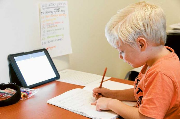 ED---School-at-home-2