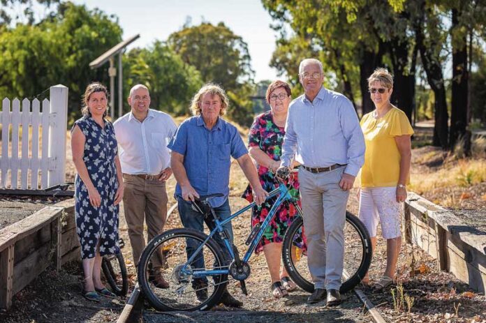 ED---MURCHISON-RAIL-TRAIL-1