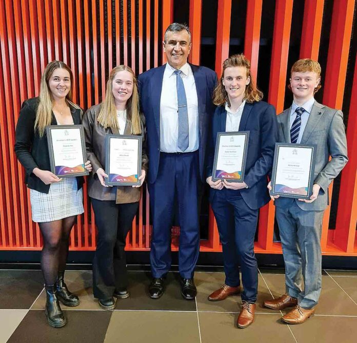 ED---VCE-PREMIER-AWARDS-NOTRE-STUDENTS-1