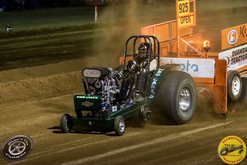 Tractors, trucks, machinery and planes embark on competitive tractor