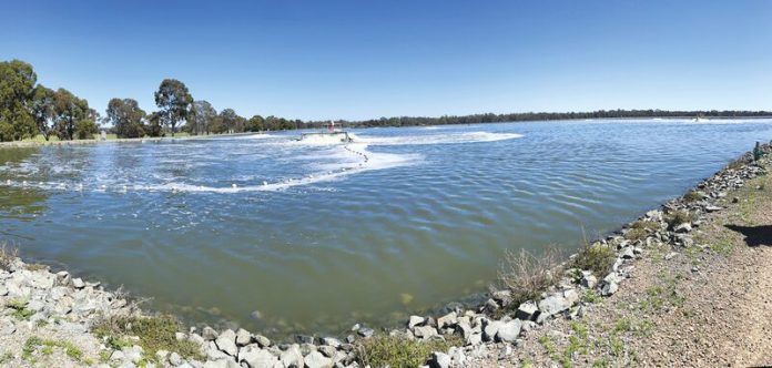 Lagoon1-SheppartonWM_11215