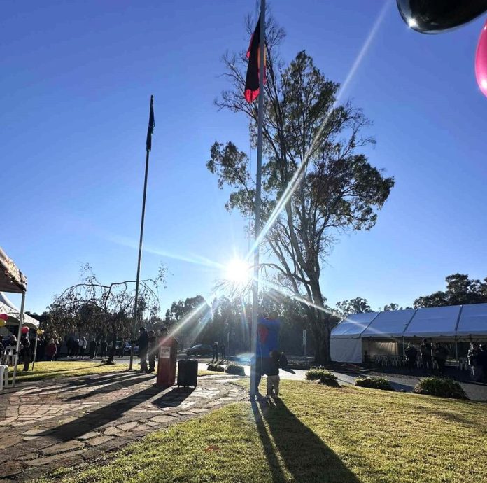 FlagRaisingMediaRele_90106