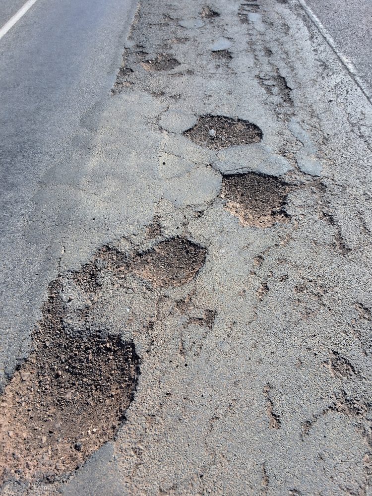Photo of potholes on Vickers Road, Nagambie