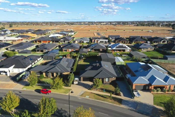 6CA83307C02C195C1CA8_44461