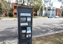 Complimentary parking period